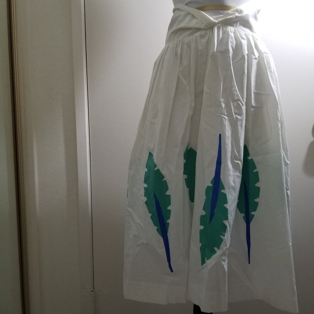 Coreylynncalter brand white with blue/green left skirt, mid-length, size 2P
